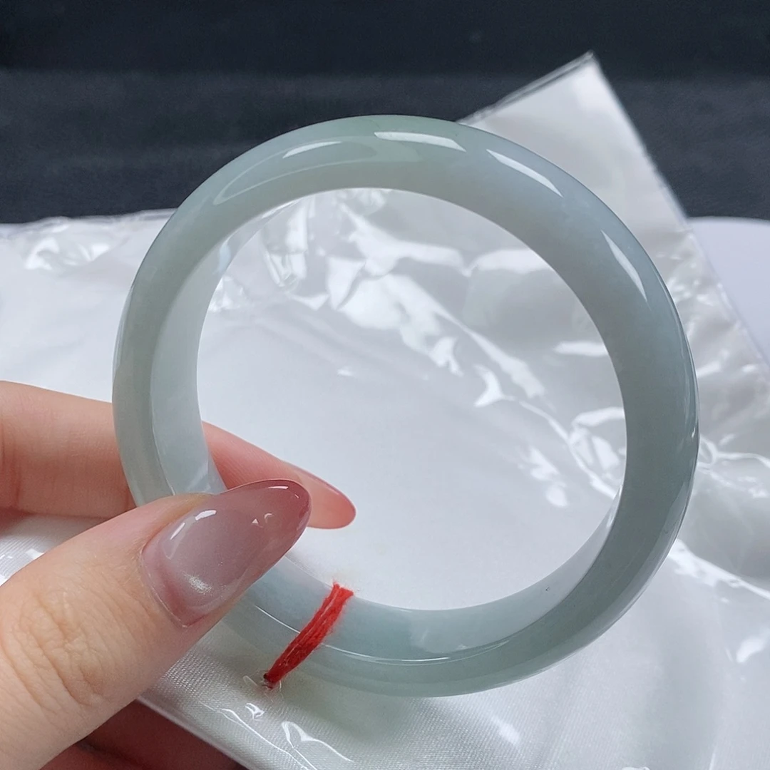 【闪购商品】翡翠手镯未镶嵌310号