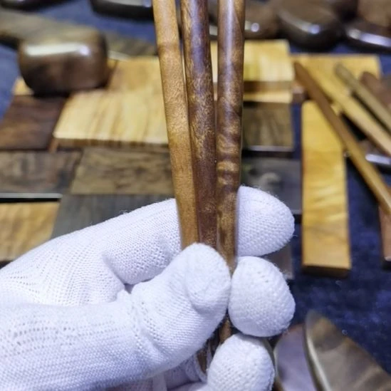 伊***丽文玩核桃吊坠直播间链接一物一拍