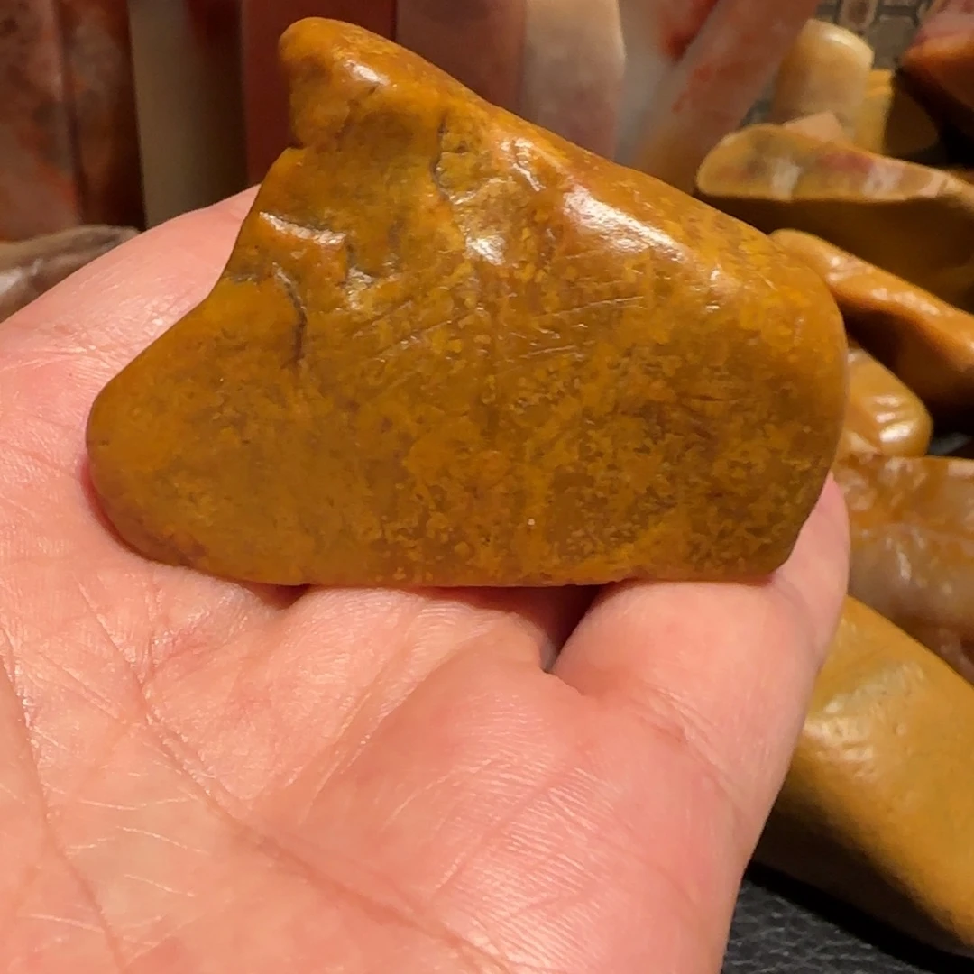 老挝石田黄．．．．．．．