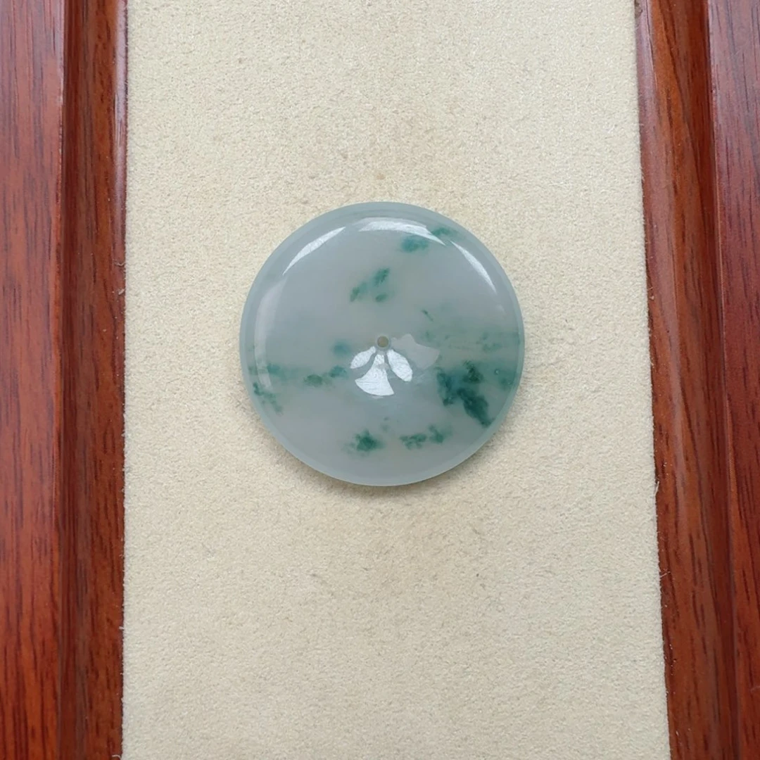 翡翠吊坠(不含链)未镶嵌搏**乓孤品