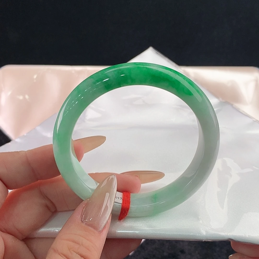 【闪购商品】未镶嵌手镯翡翠55/56