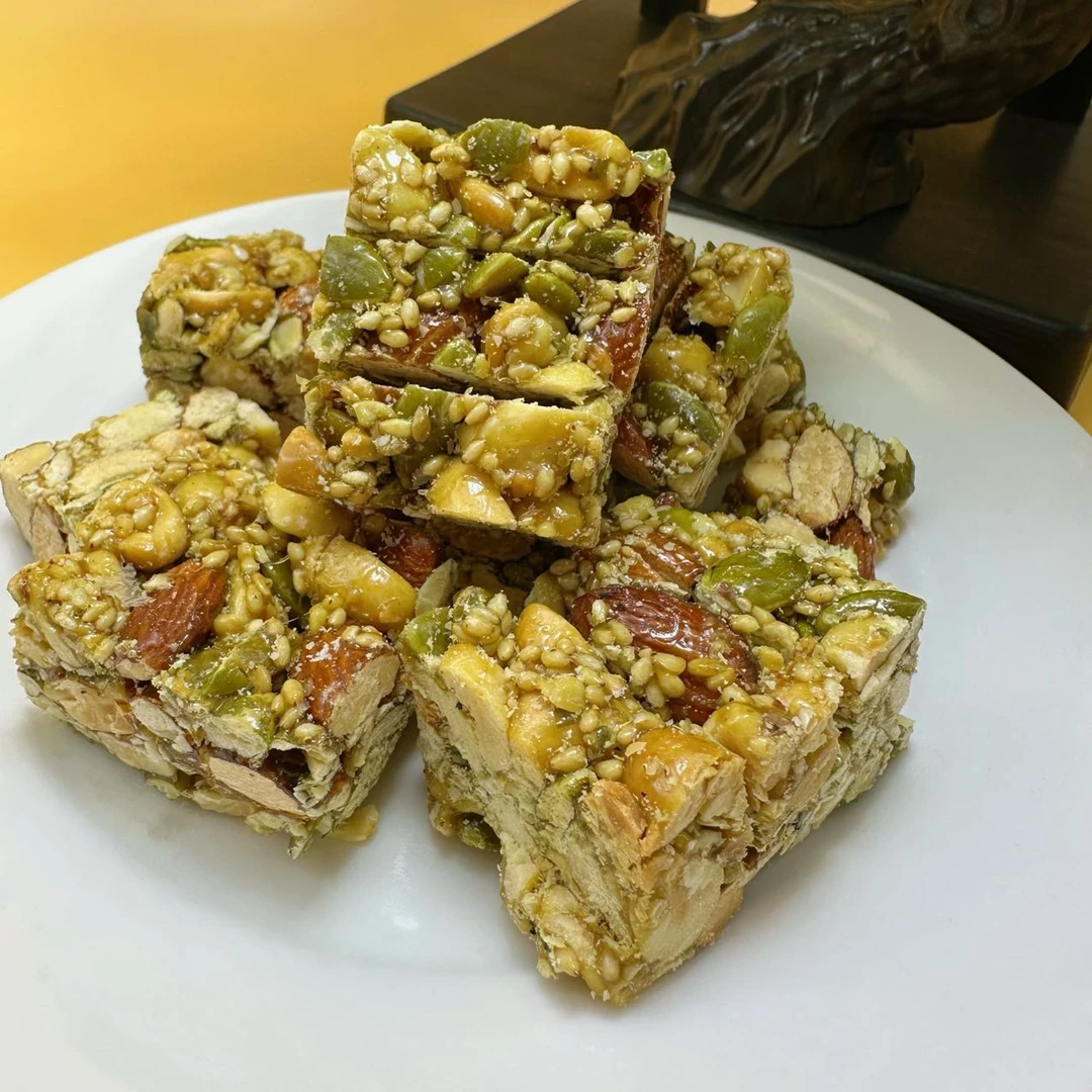 木糖醇坚果酥混合果仁酥解馋营养零食传统糕点