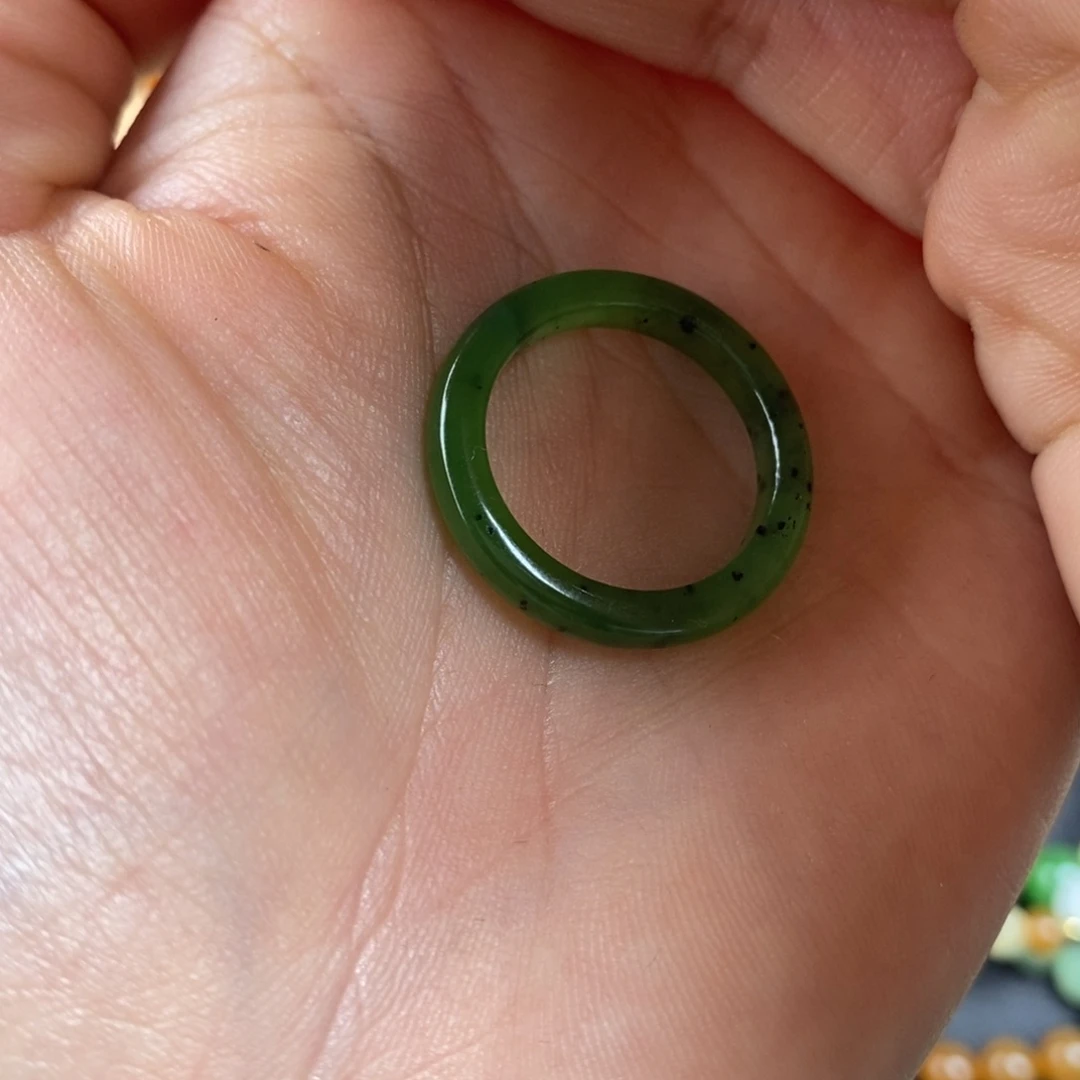 和田玉俄碧戒圈17.8未镶嵌j****u