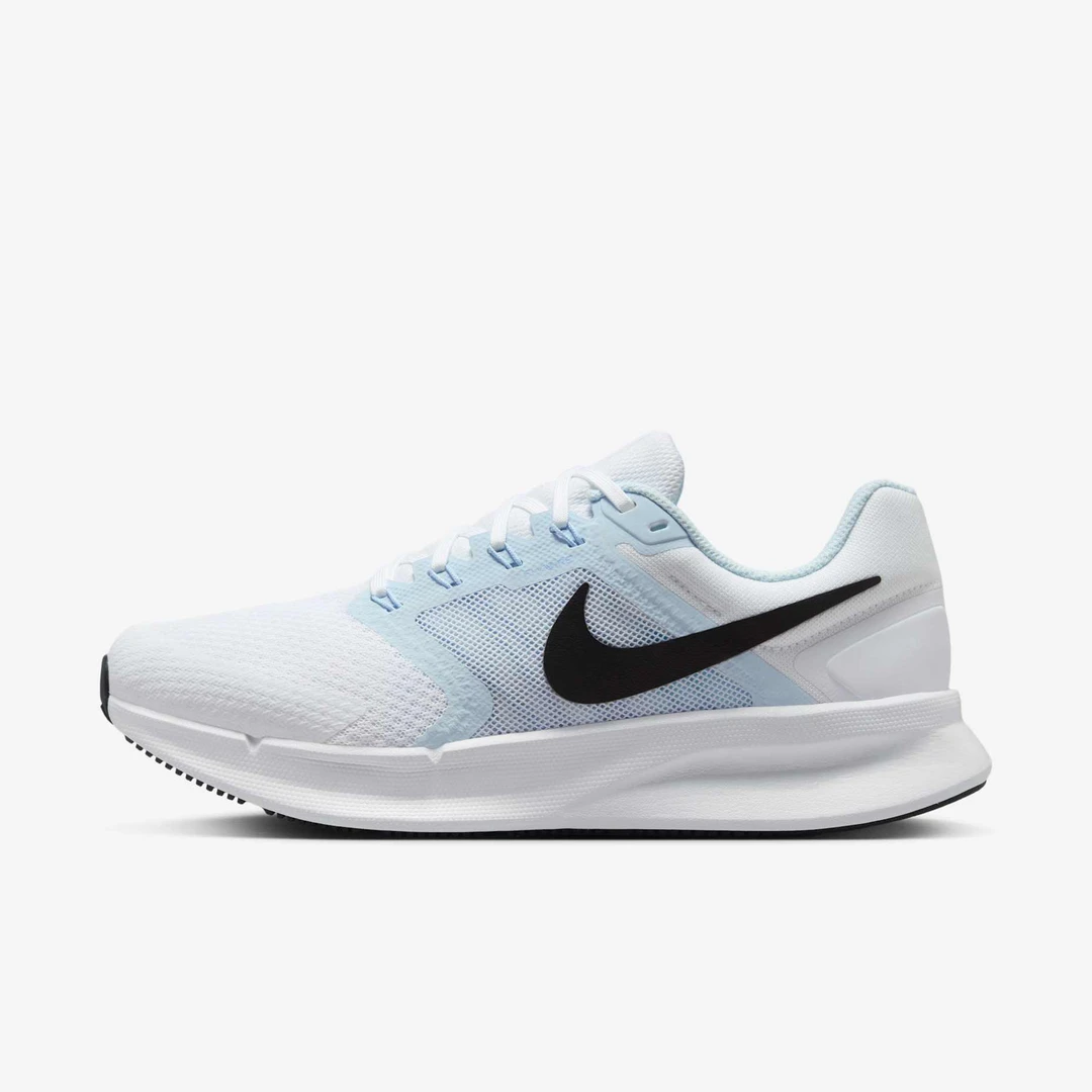 NIKE/耐克【商城】女子RUN SWIFT 3运动鞋训练跑步鞋 DR2698-106