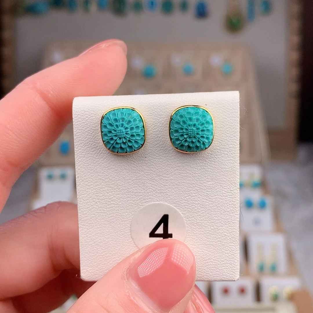 绿松石耳饰18K金镶嵌