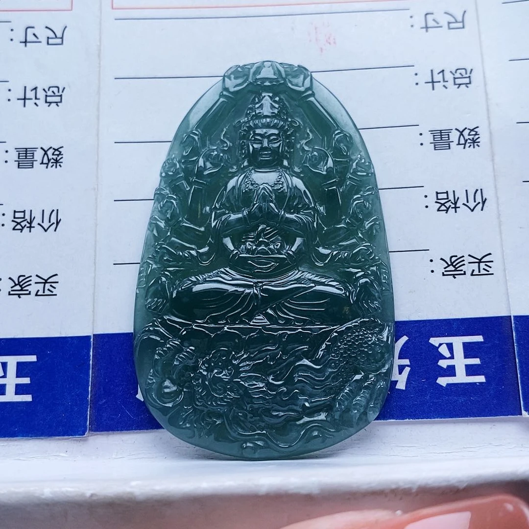 翡翠颈饰未镶嵌千手观音