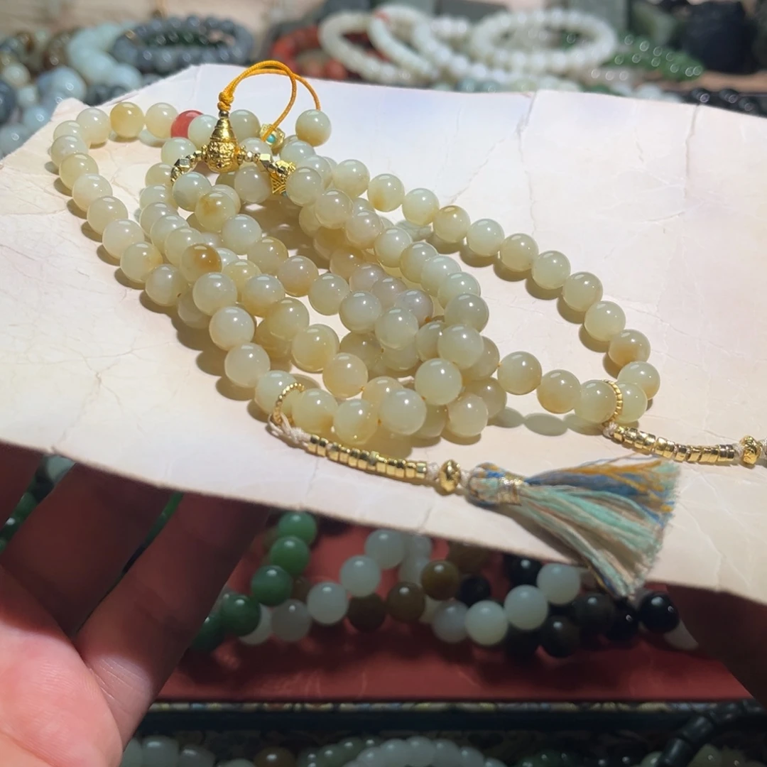 和田玉未镶嵌手串