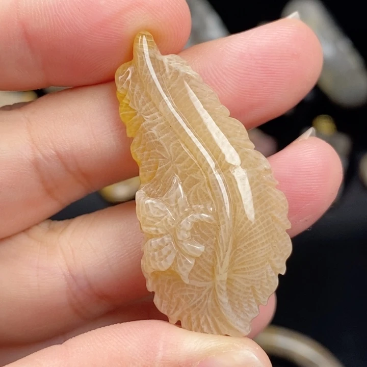 硅化玉未镶嵌手镯（圆镯）
