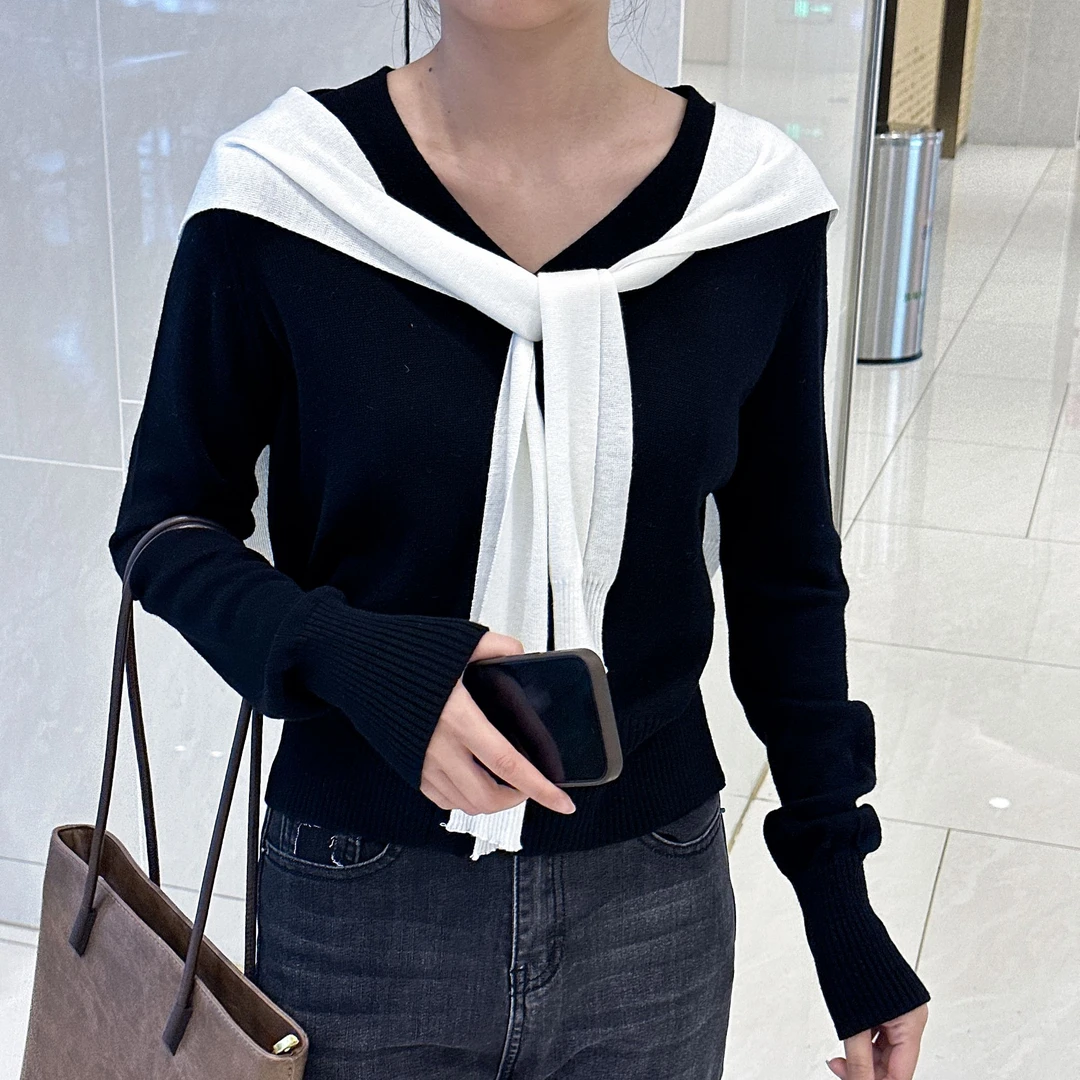 纯色V领披肩针织小衫