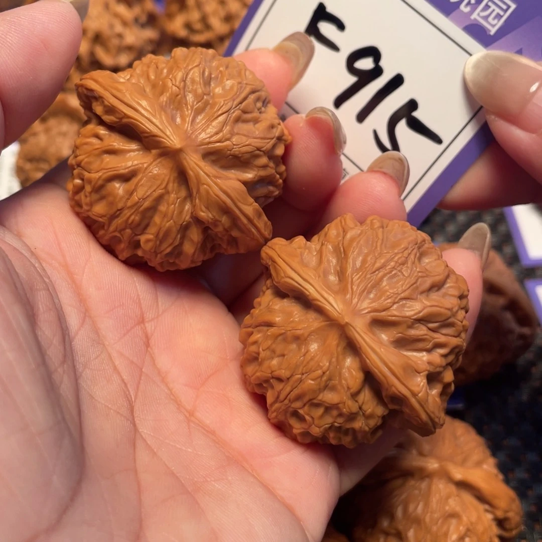 文玩核桃把件915号灯42