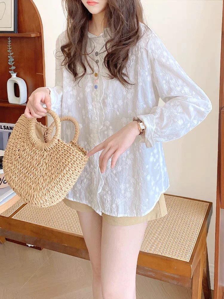 白色衬衫女2025新款漂亮小衫法式彩扣波浪蕾丝边刺绣棉质长袖上衣