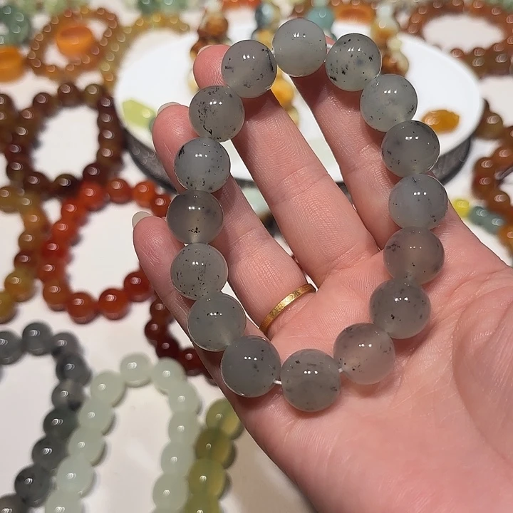 蛇纹石玉未镶嵌手串
