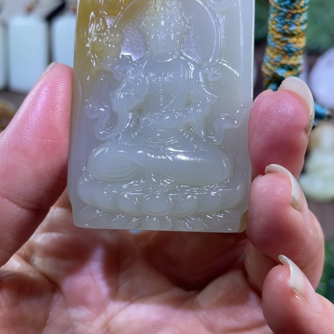 和田玉（糖玉）未镶嵌颈饰