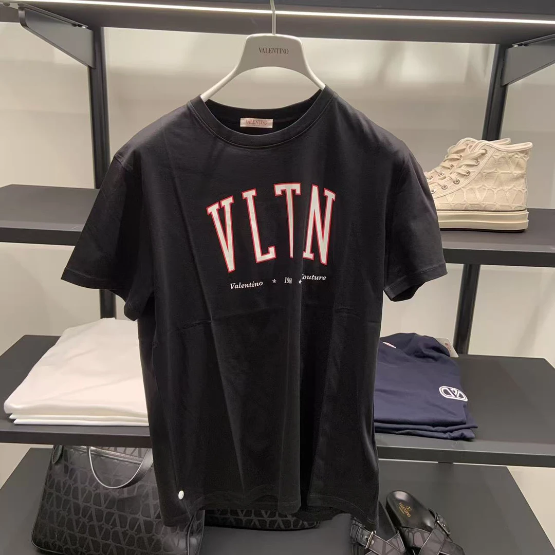 未使用 Valentino/华伦天奴 男士短袖字母款