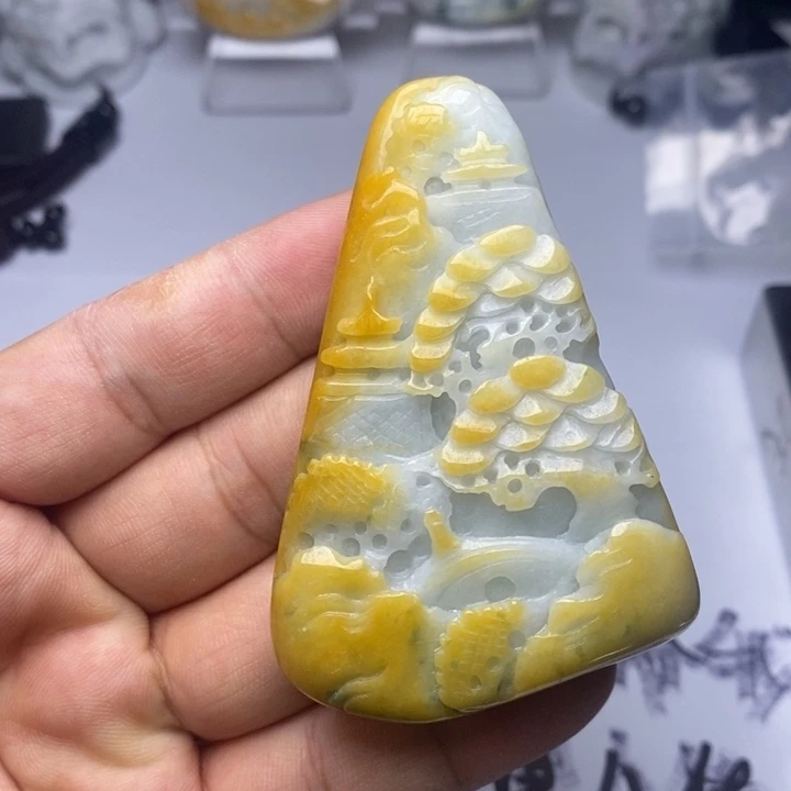 翡翠未镶嵌颈饰翡翠