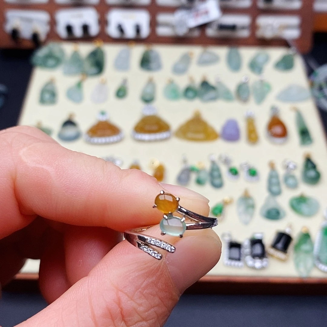 银S925镶嵌戒指翡翠