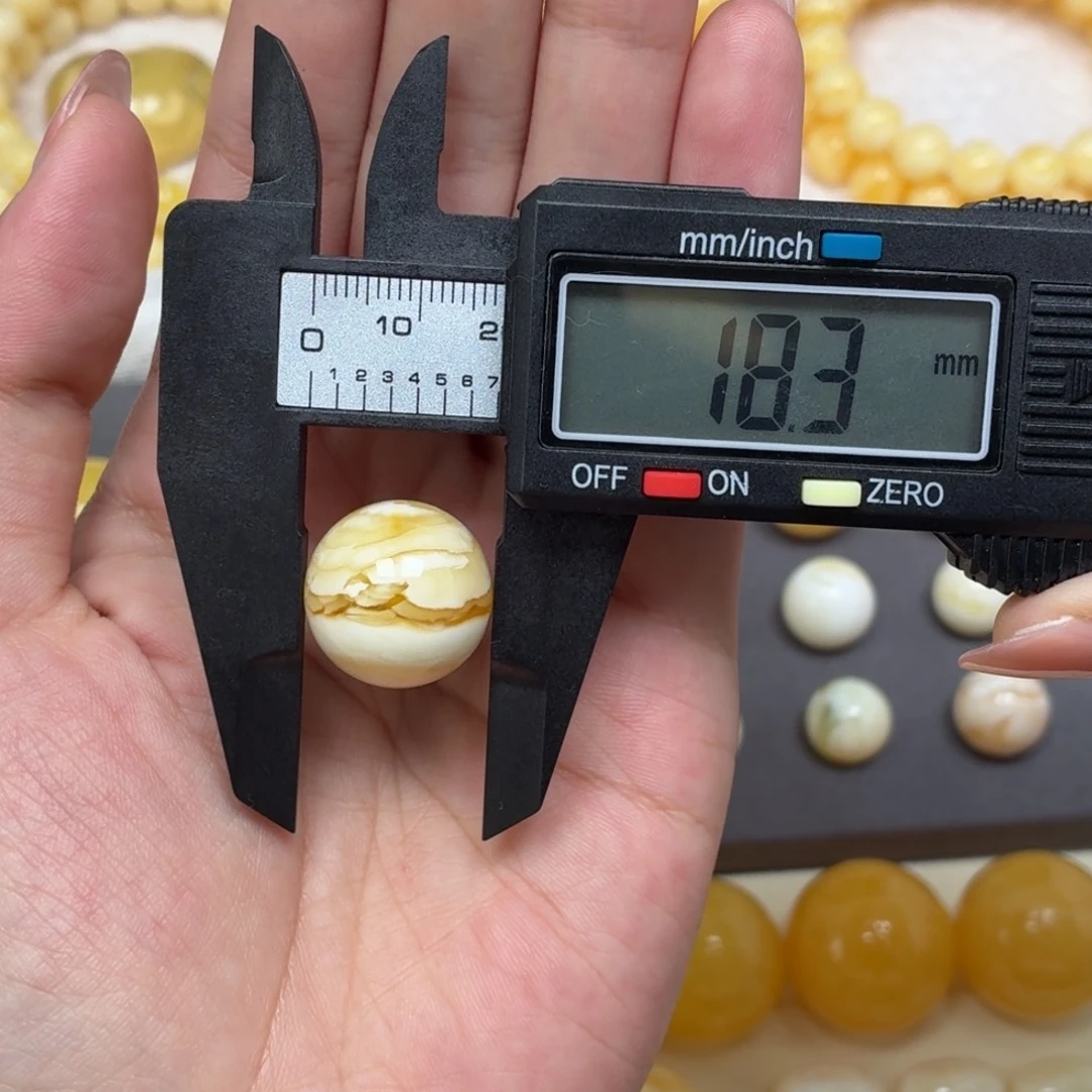 琥珀未镶嵌颈饰俄料一线溶洞单珠18mm