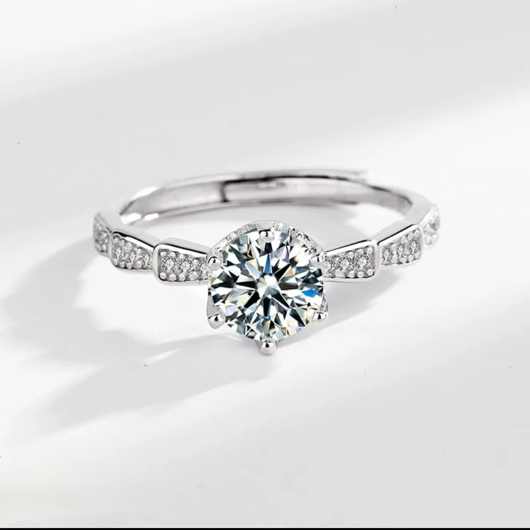 925银合成锆石戒指 纯银合成锆石1克拉活口戒指