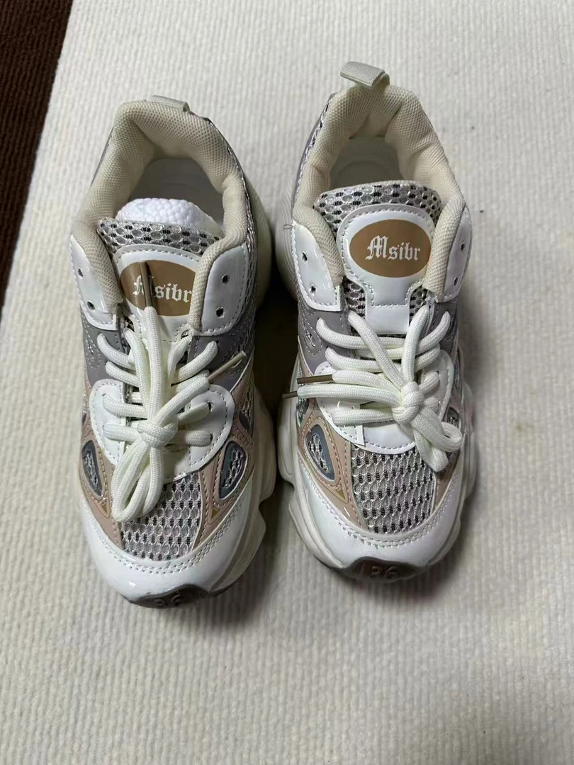 高跟鞋（八家撒洛运动鞋）女款白色舒适时尚休闲百搭女士夏季