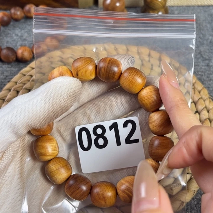 灰***狼木08124455556666655555