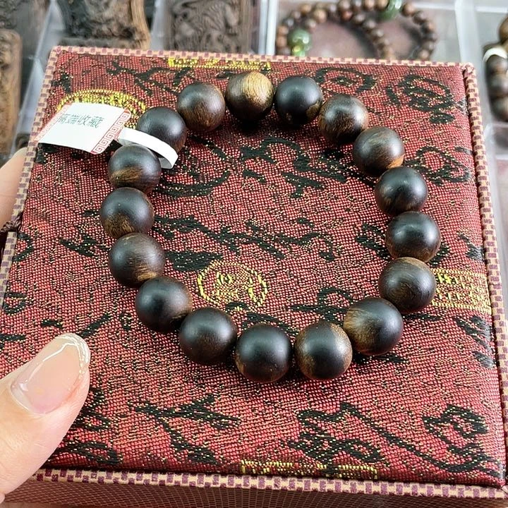 手串沉香小**子芽庄白棋1.2天花板单圈