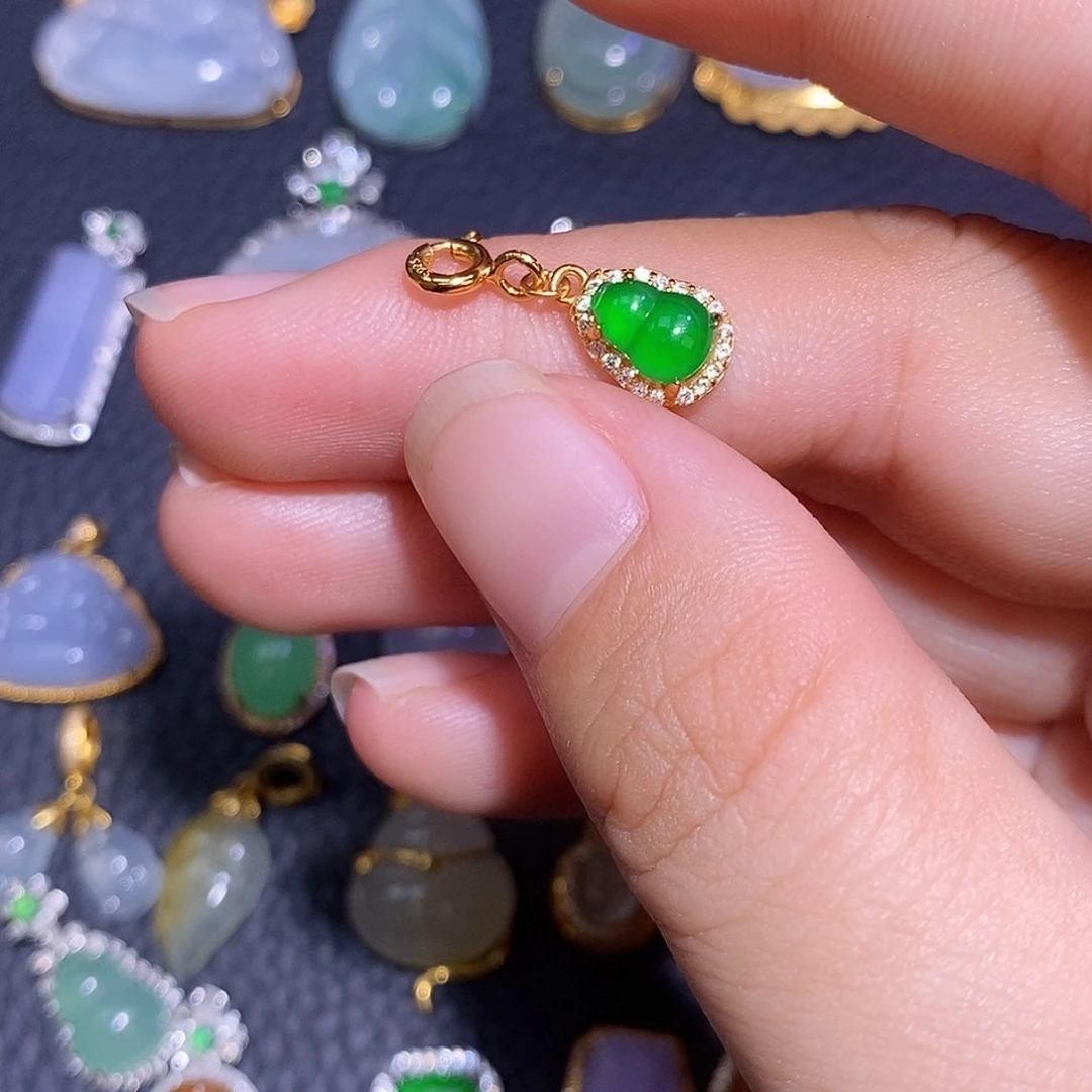 翡翠银S925镶嵌颈饰