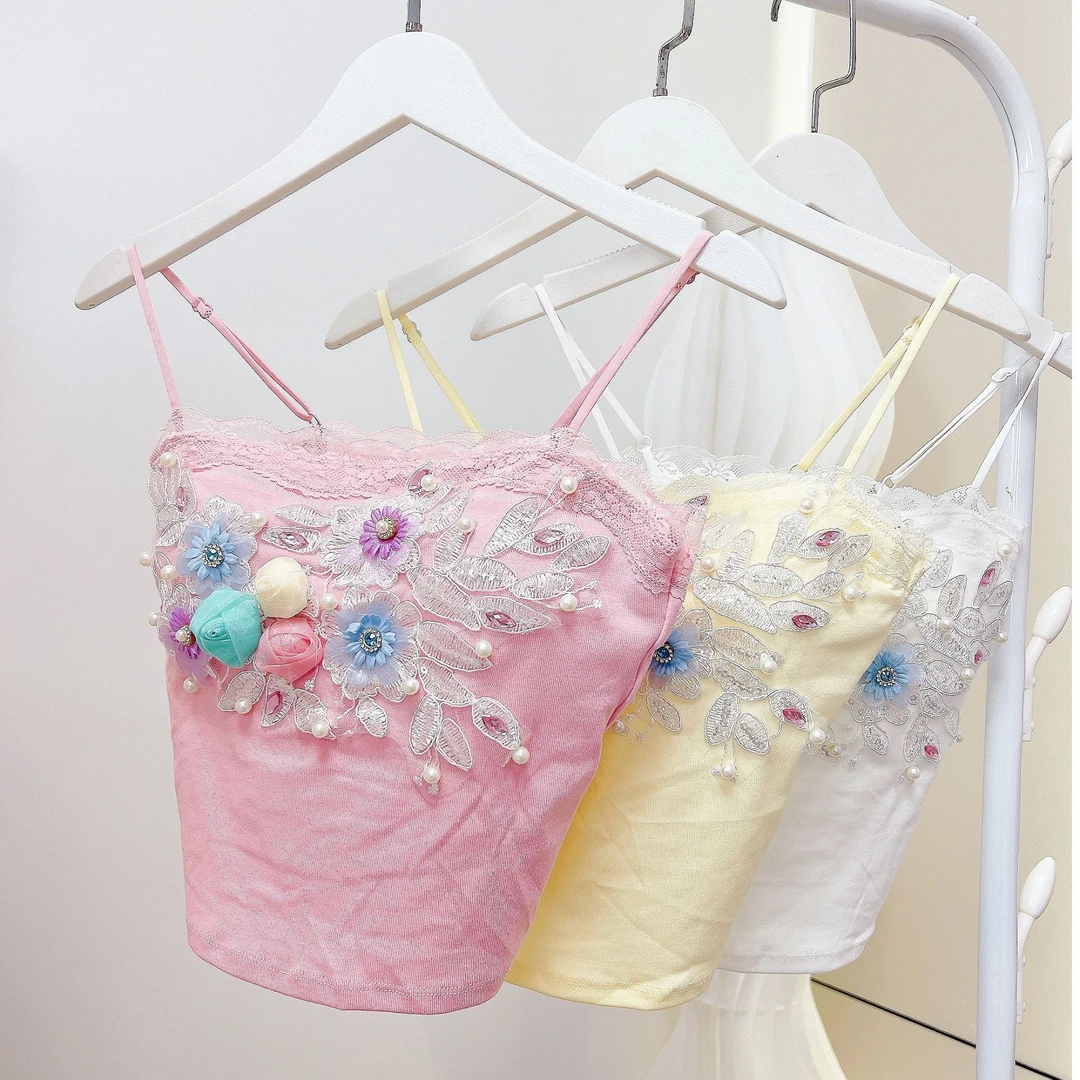 小清新重工刺绣背心吊带含胸垫