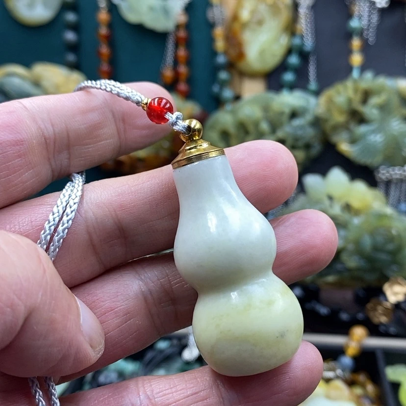 【闪购商品】未镶嵌岫玉吊坠