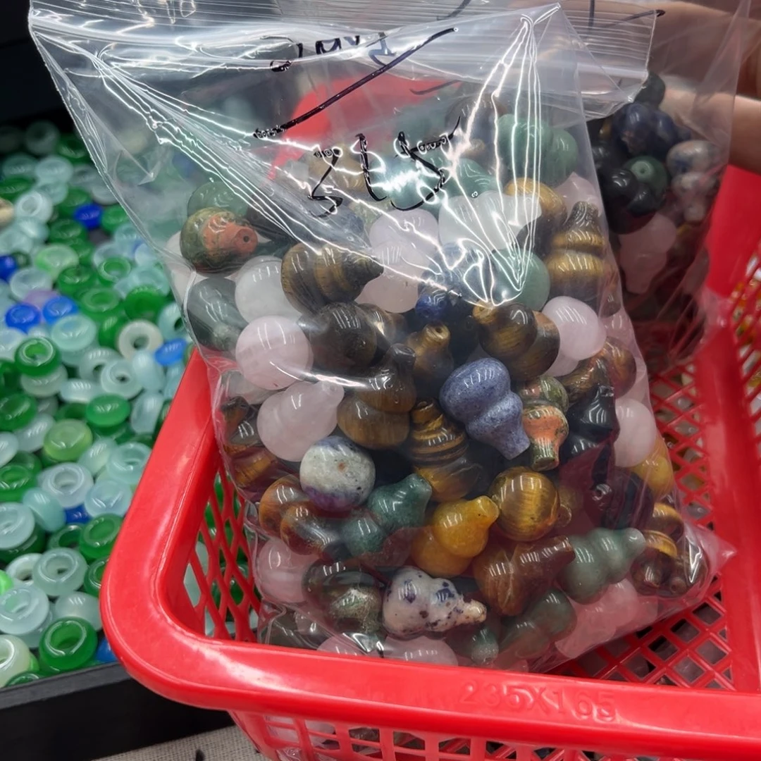 军***姐玛瑙/玉髓未镶嵌颈饰