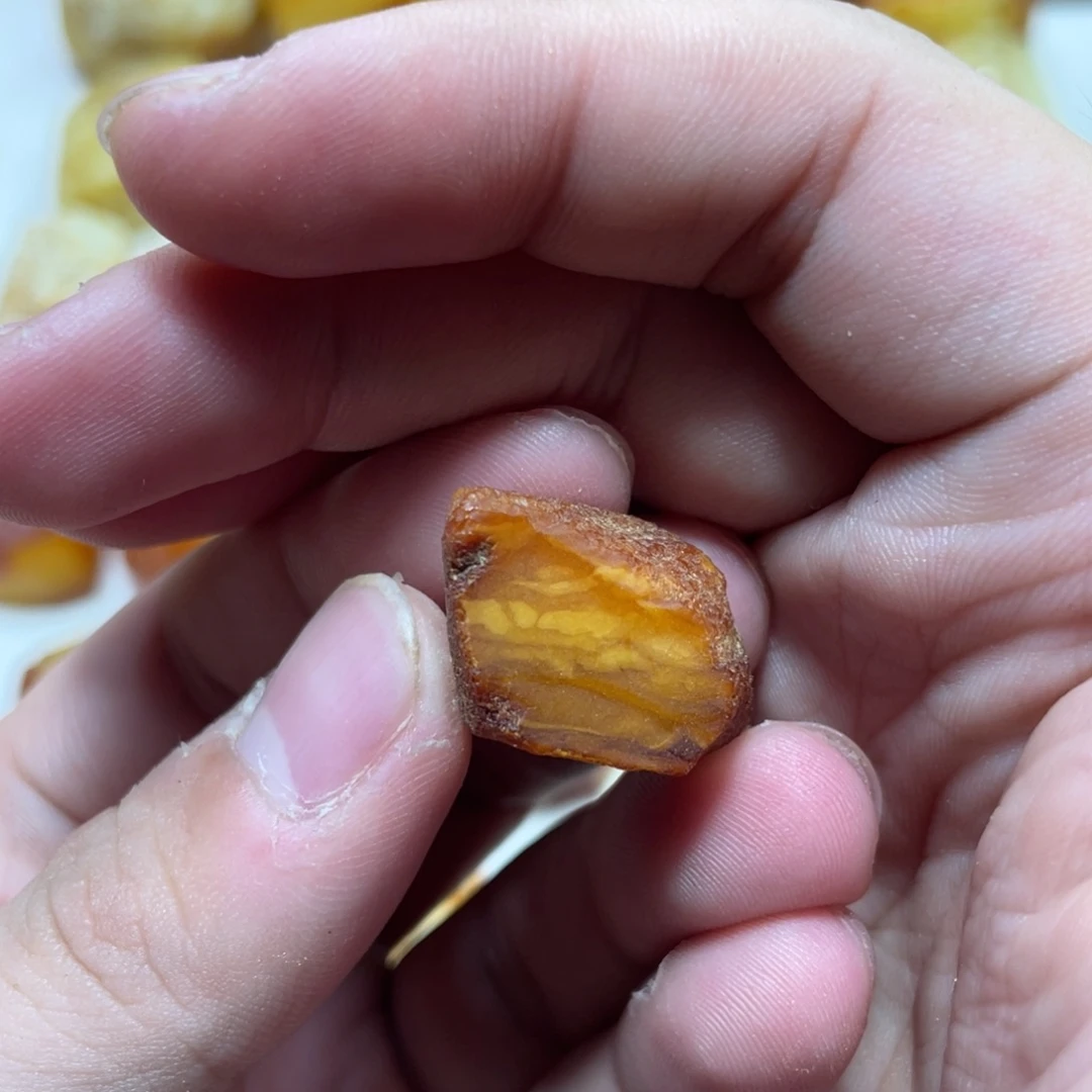 定制琥珀天然原矿