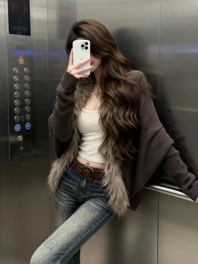 美拉德复古秋季穿搭慵懒高级感超好看棕色针织开衫蝙蝠袖毛衣女