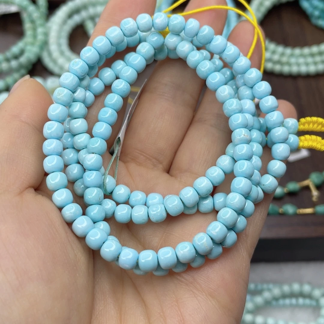 绿松石未镶嵌颈饰