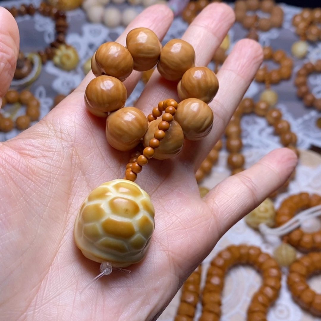 把件猴头核桃柯基屁桃龟甲