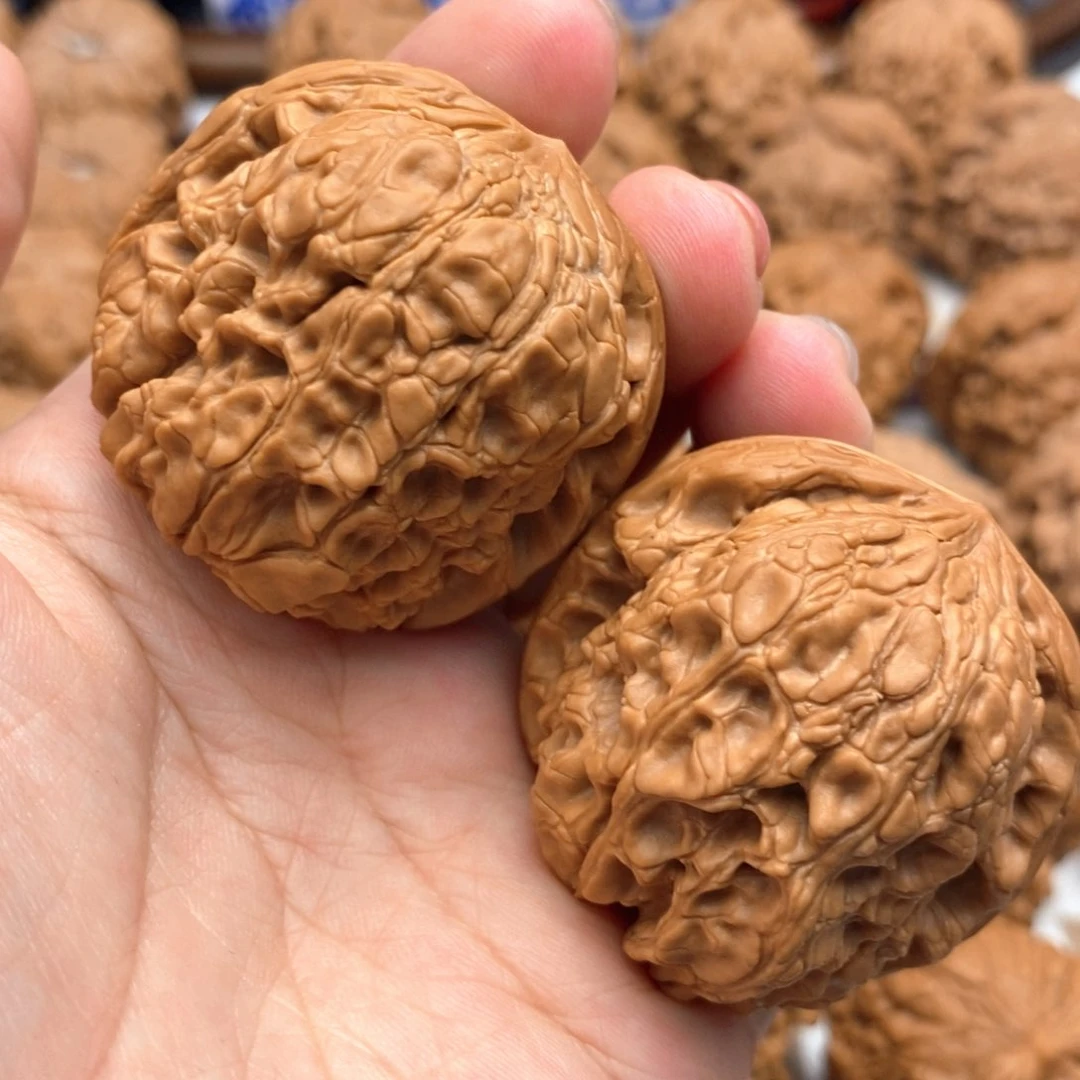 【闪购商品】文玩核桃吊坠44尺门墩