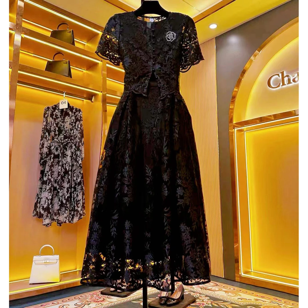 【轻奢蝶舞】2024新款法式v领气质优雅时尚显瘦连衣裙高腰-83622