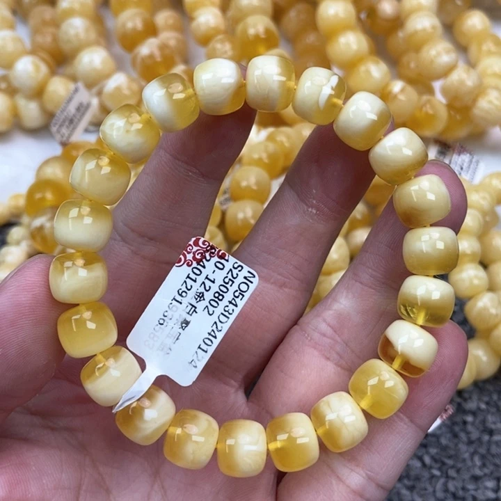 琥珀未镶嵌珠宝奇石19