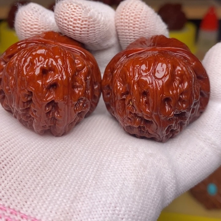 文玩核桃把件九*元宝