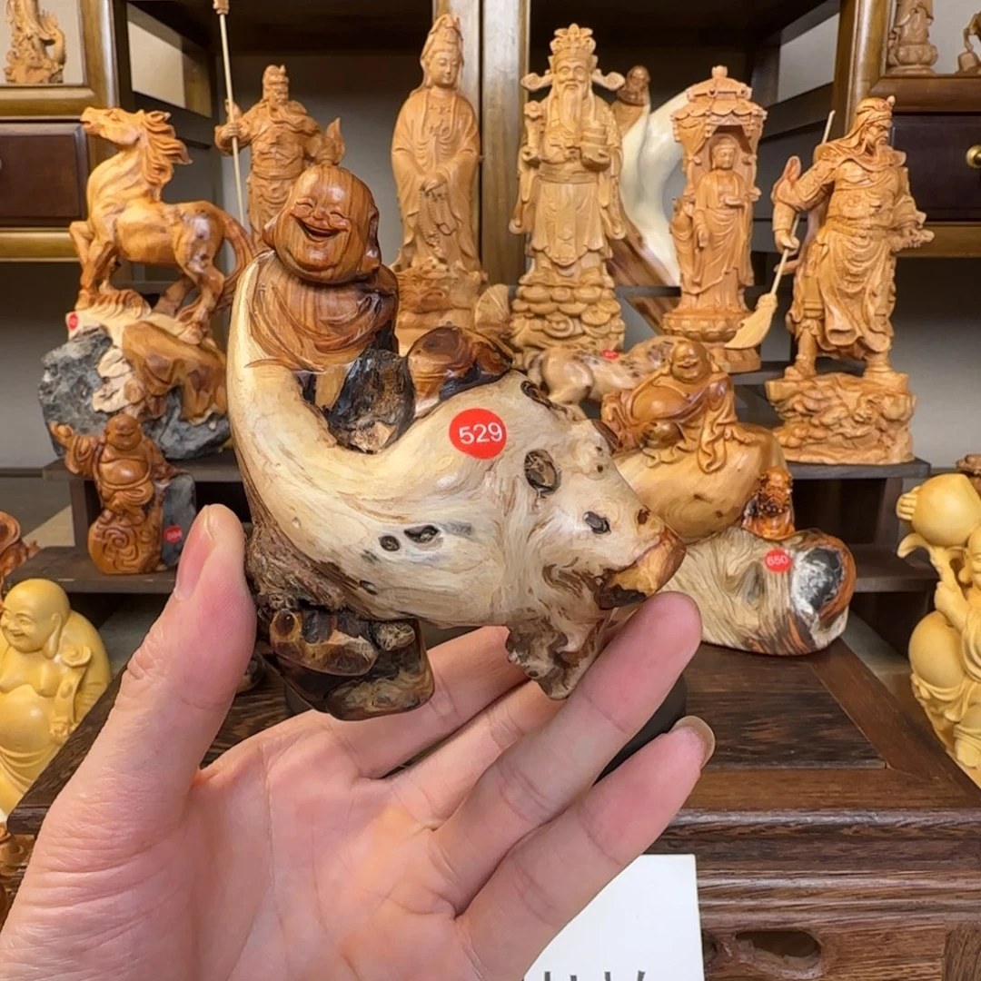 崖柏小木匠艺雕一物一拍