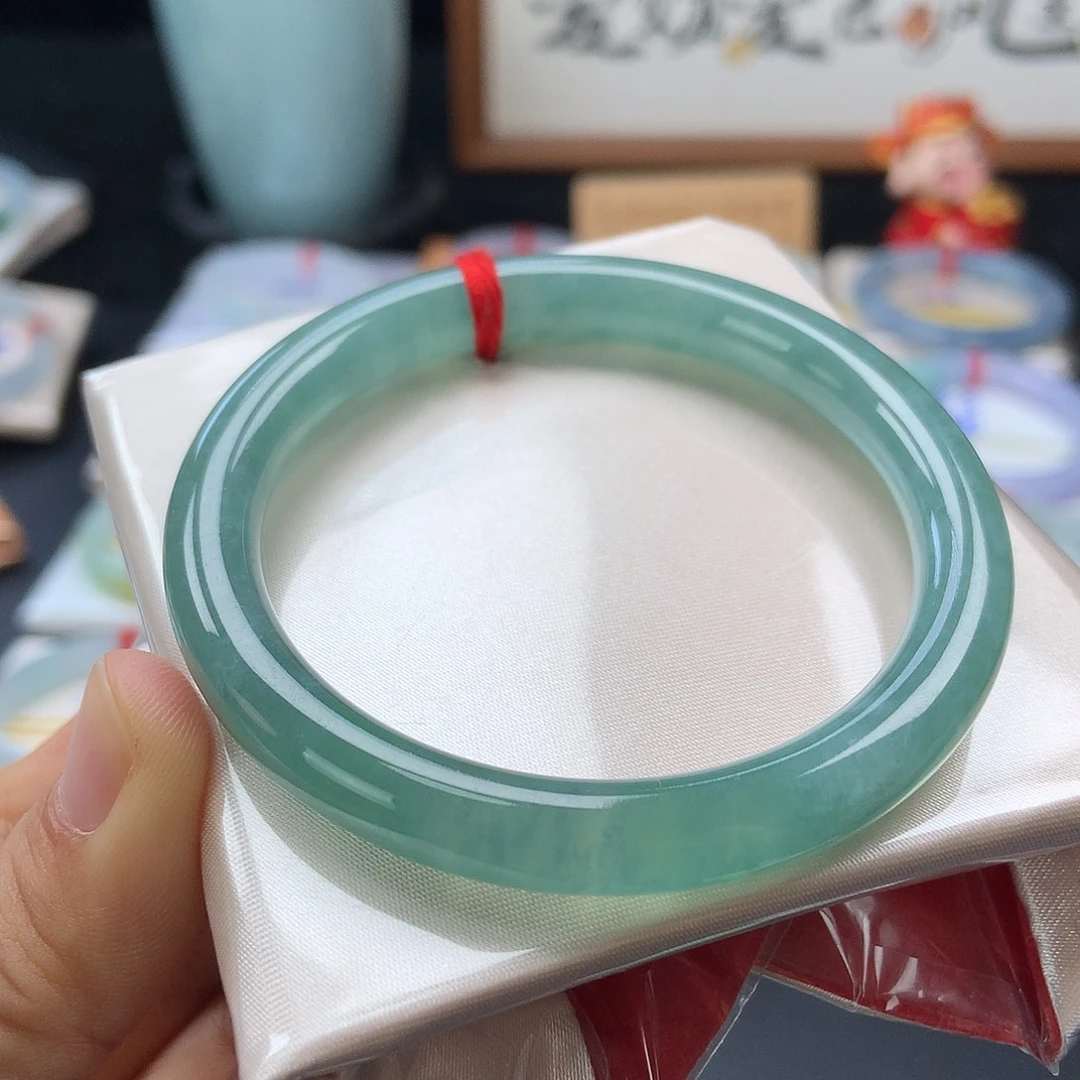 翡翠未镶嵌手镯11号