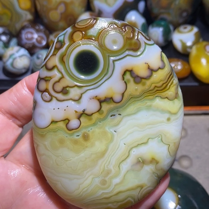 玛瑙/玉髓未镶嵌珠宝半成品