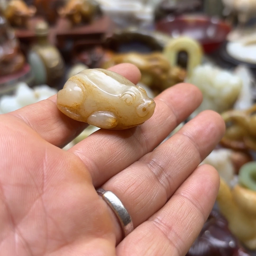 和田玉（糖玉）未镶嵌挂件