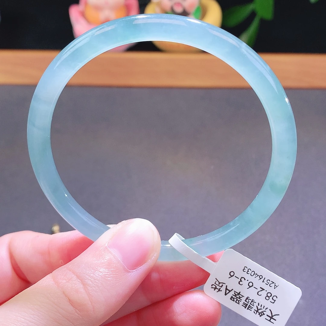 翡翠未镶嵌手镯天然翡翠