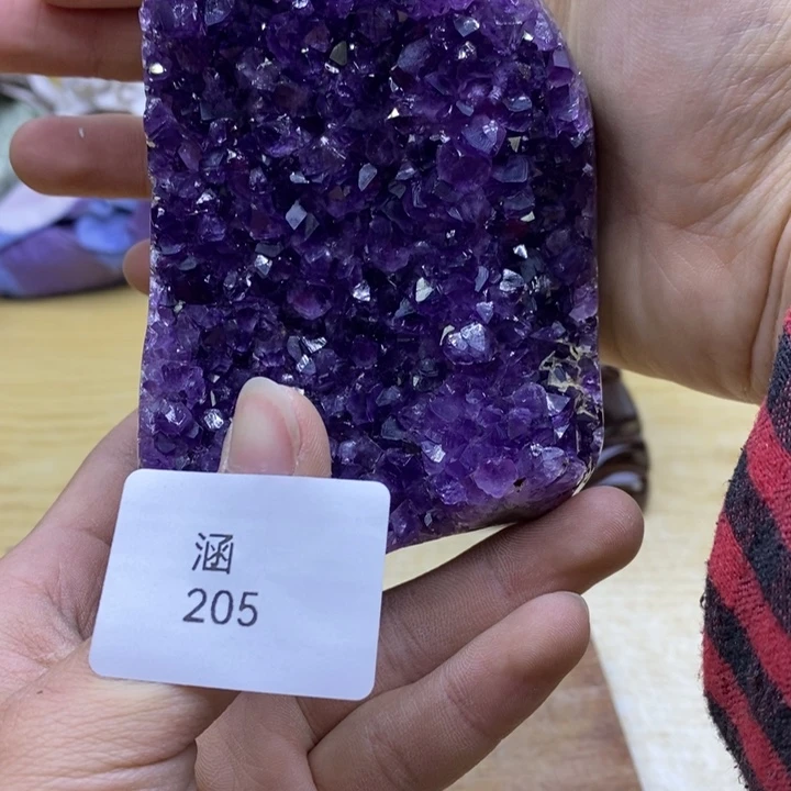 水晶大型摆件（非配饰）未镶嵌