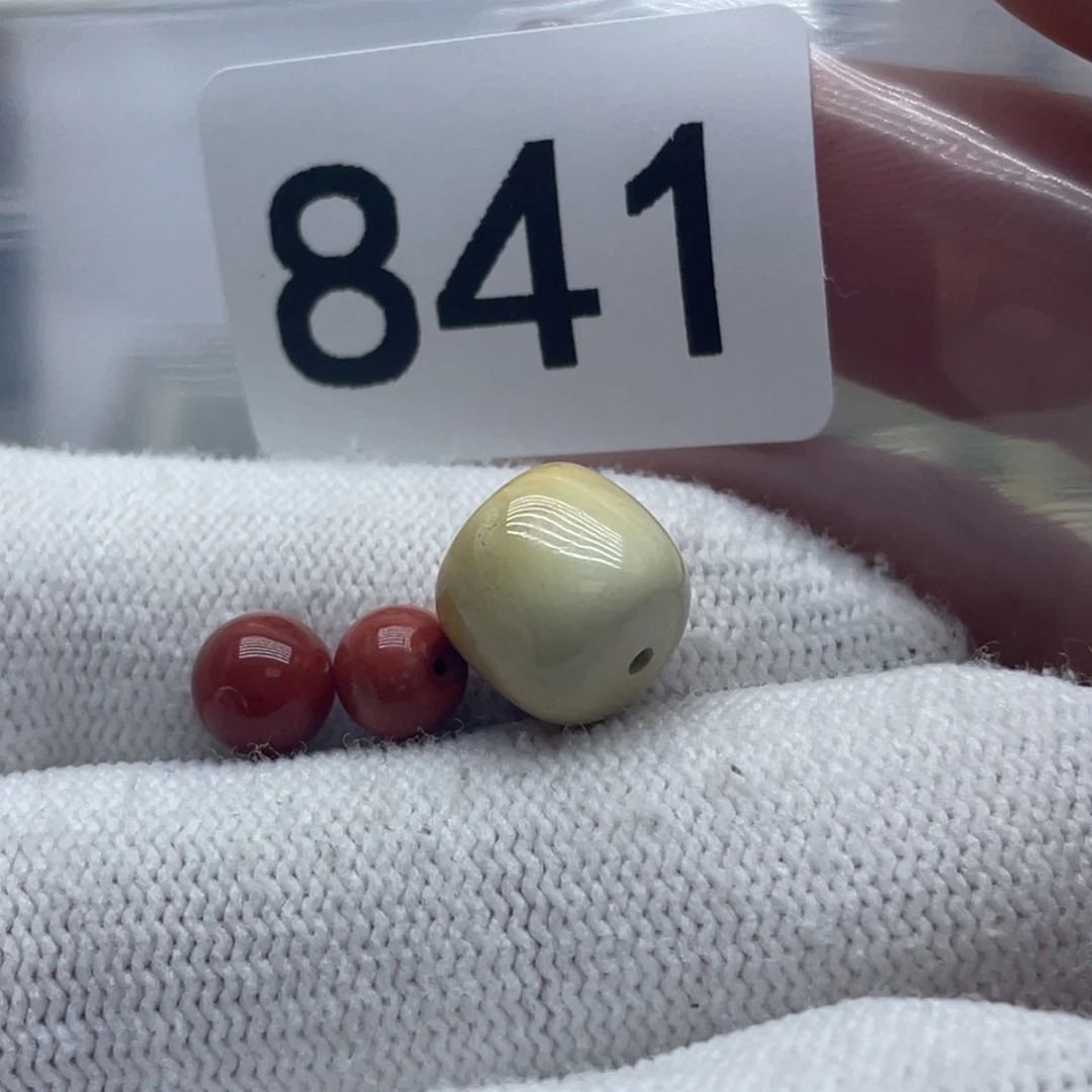 南红玛瑙珠宝奇石未镶嵌我****?