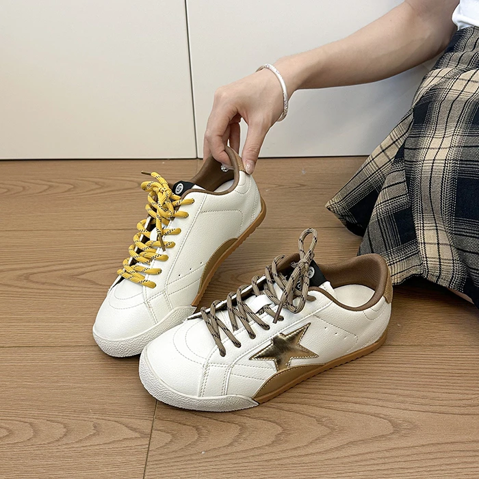 银色芭蕾德训鞋秋季新款星星板鞋平底韩系百搭女鞋休闲鞋鸳鸯鞋带