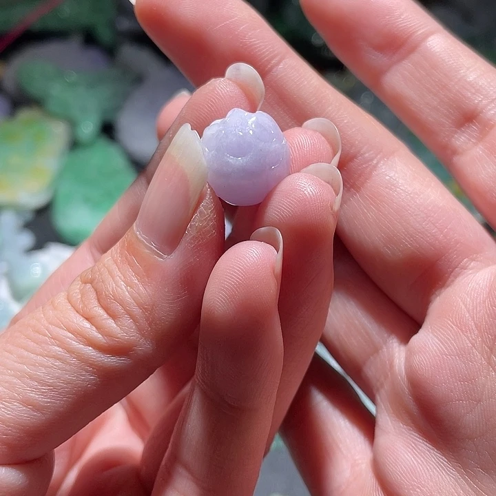 颈饰未镶嵌翡翠天