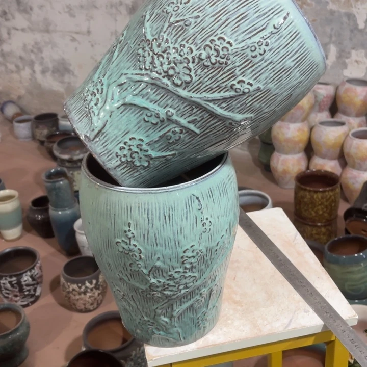 紫砂花盆口径18高度26两只正品