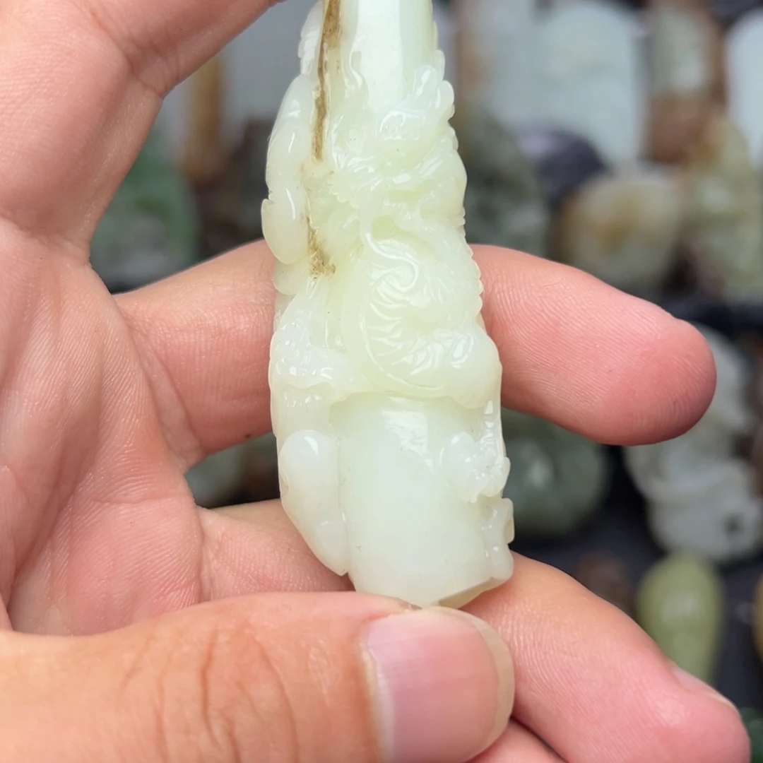 和田玉未镶嵌挂件