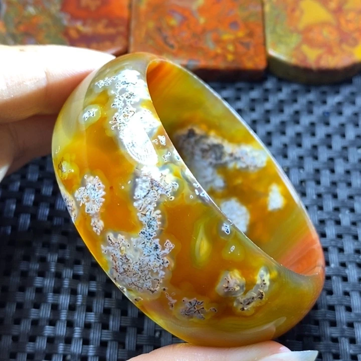 未镶嵌颈饰玛瑙/玉髓