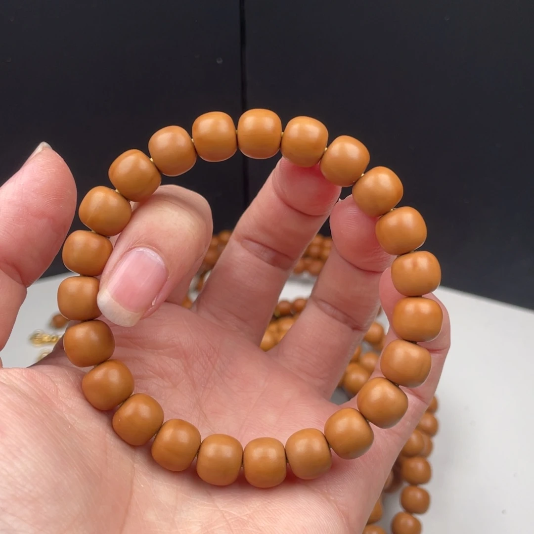 手串猴头核桃老邢10。 福利28,8。